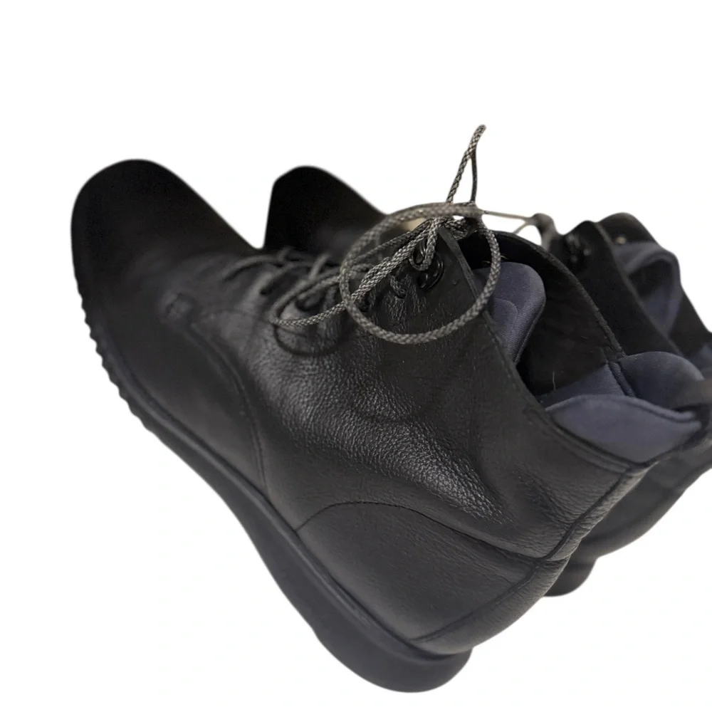 Cole Haan Black pure Leather Lace-Up Boots